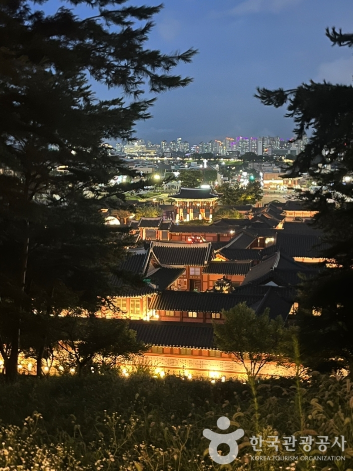 화성행궁 전경